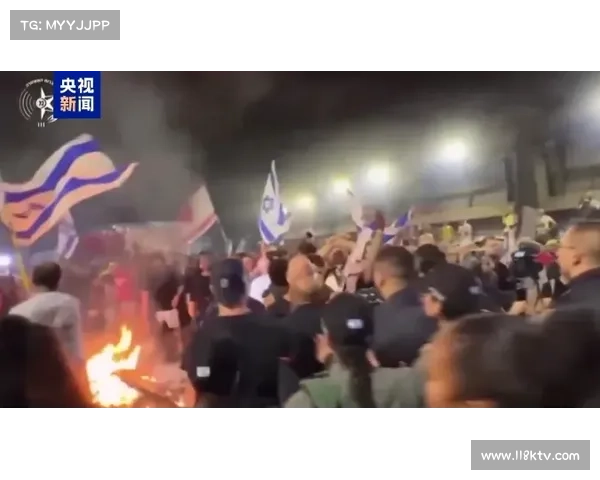 摩纳哥球迷激愤焚烧大巴!要求换帅引发大规模抗议 摩纳哥球迷激愤焚烧大巴!要求换帅引发大规模抗议